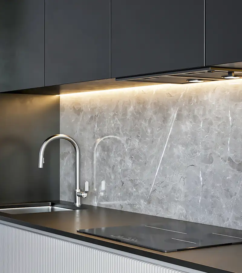 instalacion-encimera-porcelanica-cocina.webp