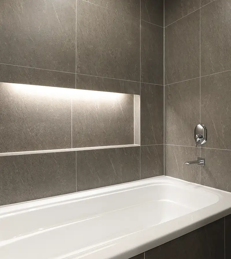 instalacion-revestimiento-porcelanico-bano-castellon.webp